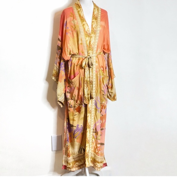 Spell And The Gypsy Madison Mermaid Maxi Robe Kimono Seashell Mermaid Motif S/M - Picture 3 of 15